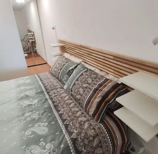 Lara's Appartement Quercianella